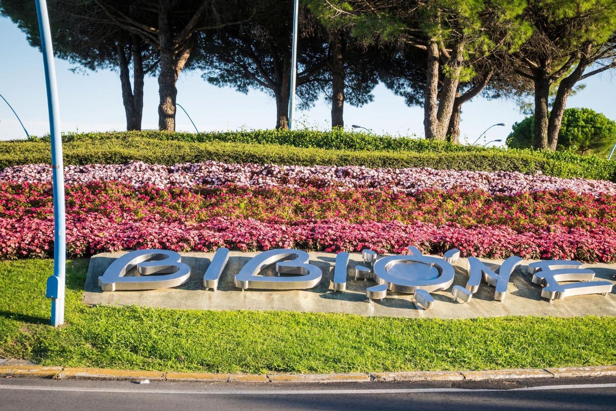 Nice Two-Bedroom Apartment 150M From The Beach Bibione Esterno foto